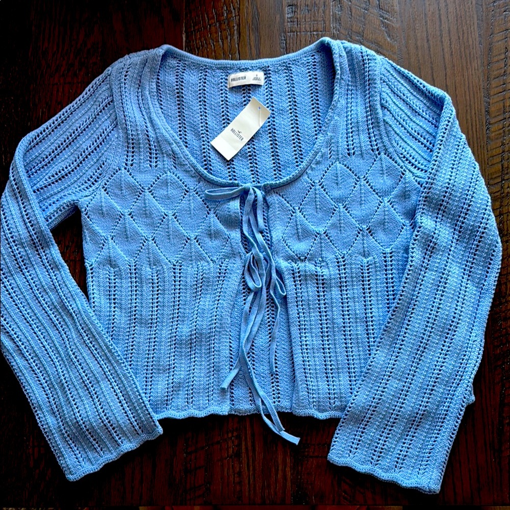 Hollister shrug sweater